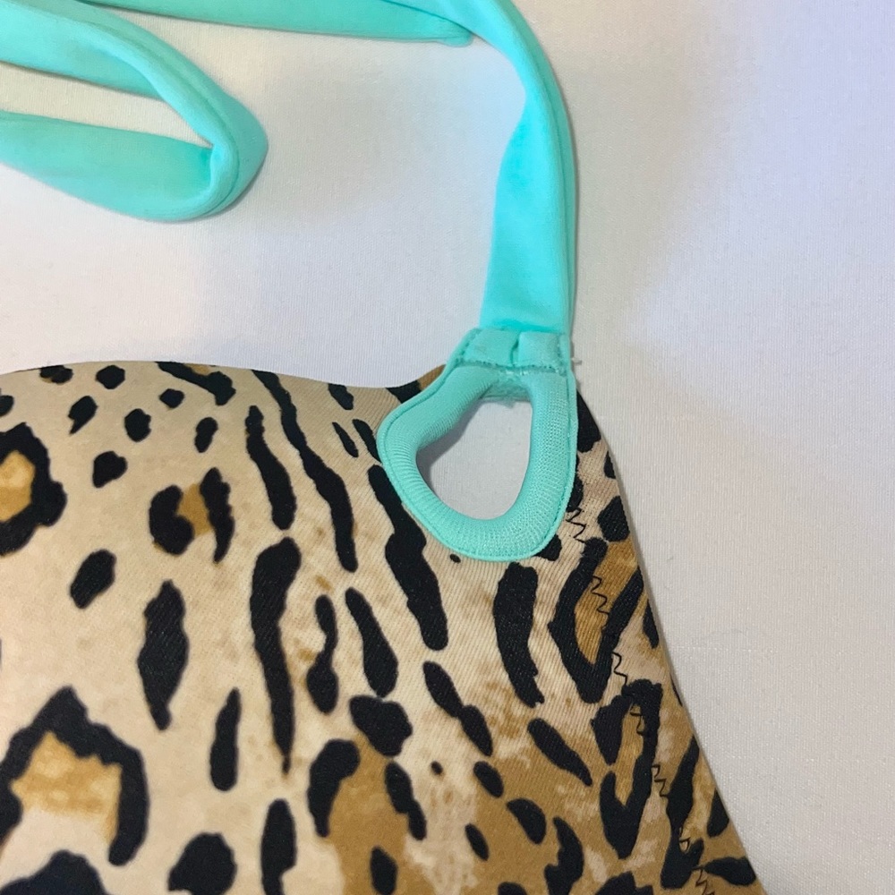 Victoria’s Secret Leopard Bombshell Bikini - Picture 3 of 7